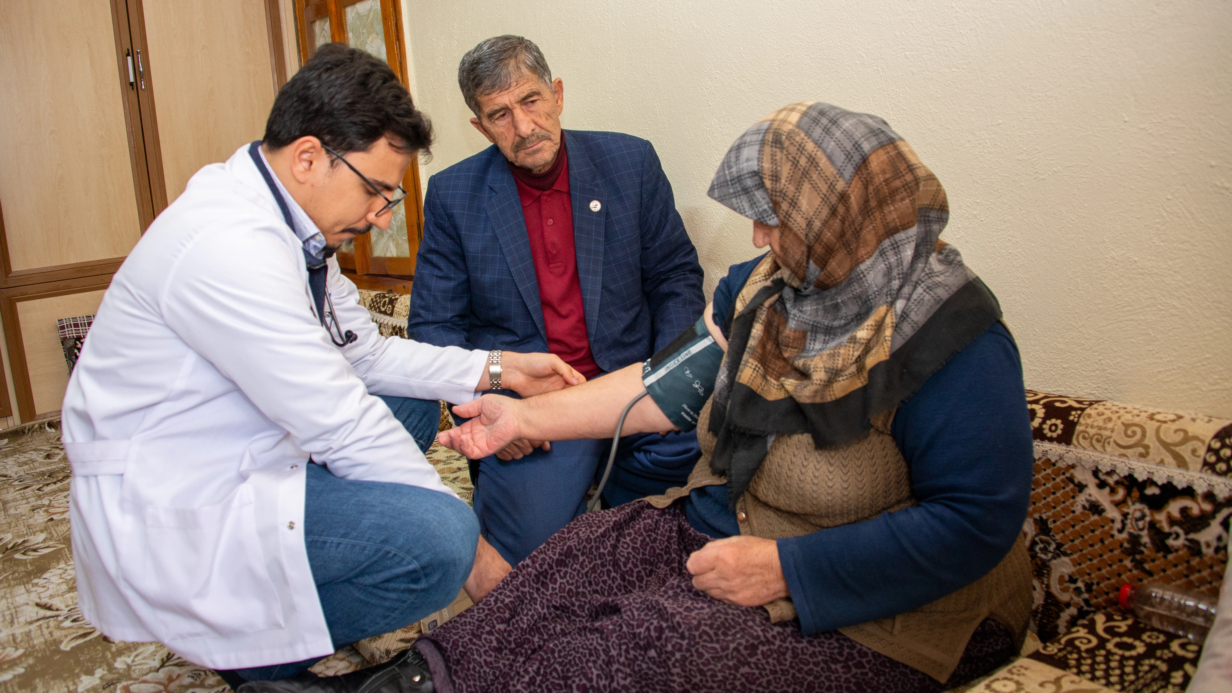 Kampüsten Mahalleye İyilik Sağlık Hareketi Alibeyhüyüğü’nde